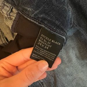 Buckle midrise bootcut